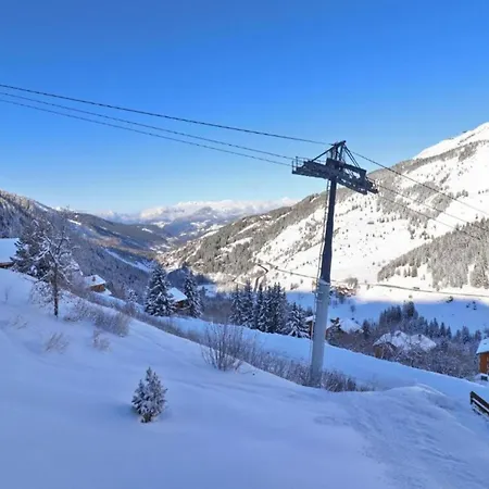 In With Stunning Mountain Views Apartment *